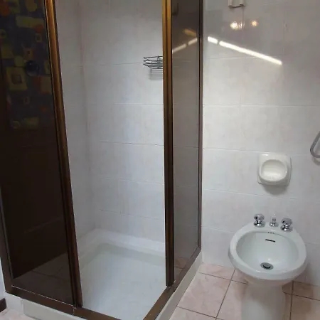 A Con Piscina Colico
